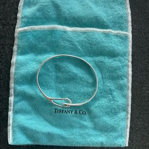Tiffany & Co interlocking infinity bangle